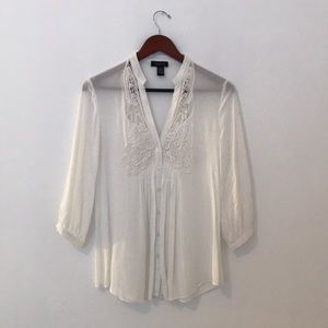 WHITE LACE BUTTON DOWN TOP!